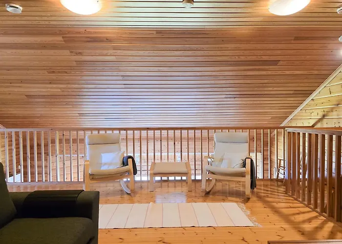 Willa Runoranta - 11 Hloe,